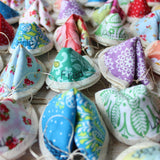 25 x personalised fortune cookie favours - 2 Green Monkeys